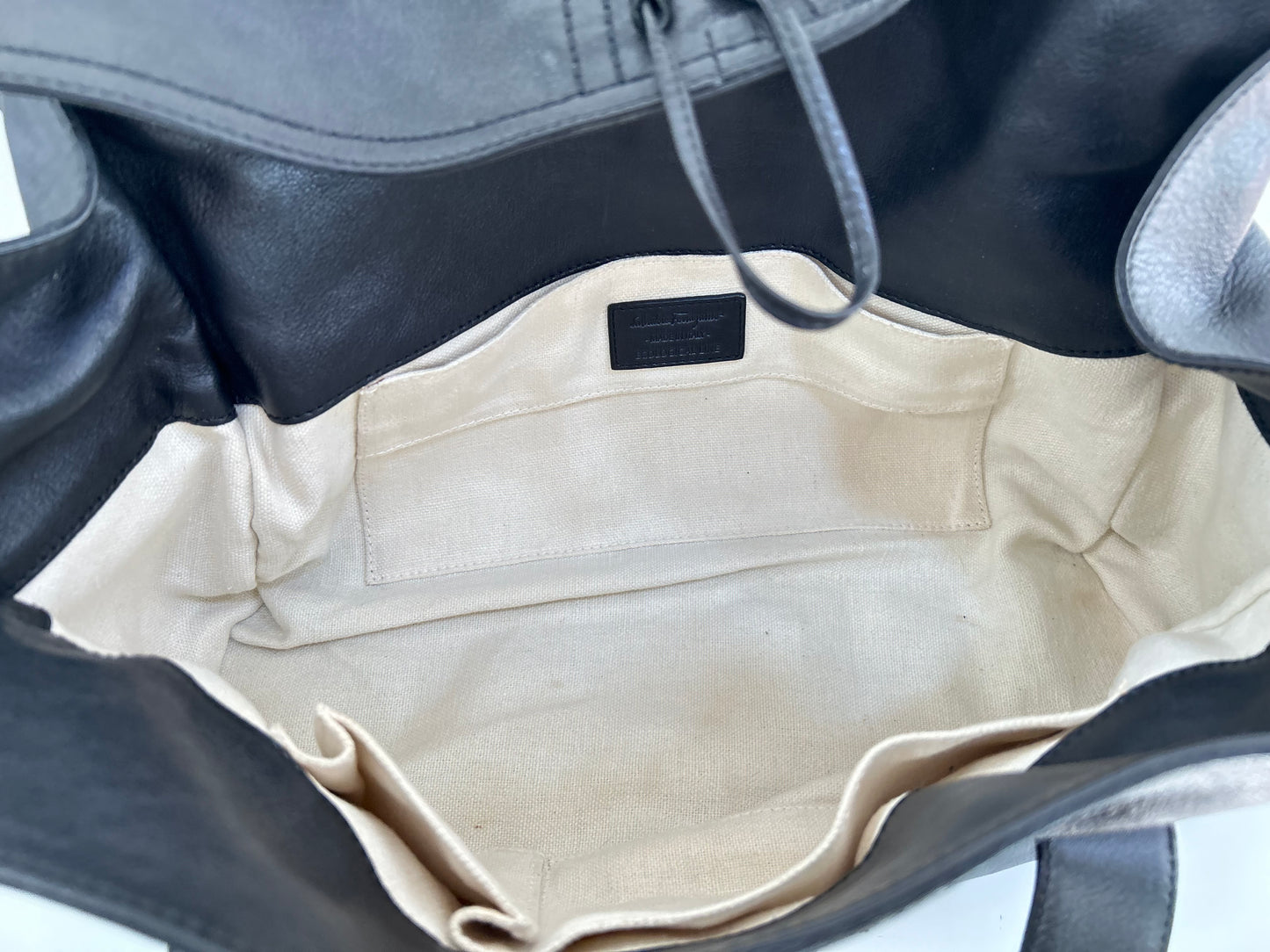 Salvatore Ferragamo Leather
Ecological Handle Bag