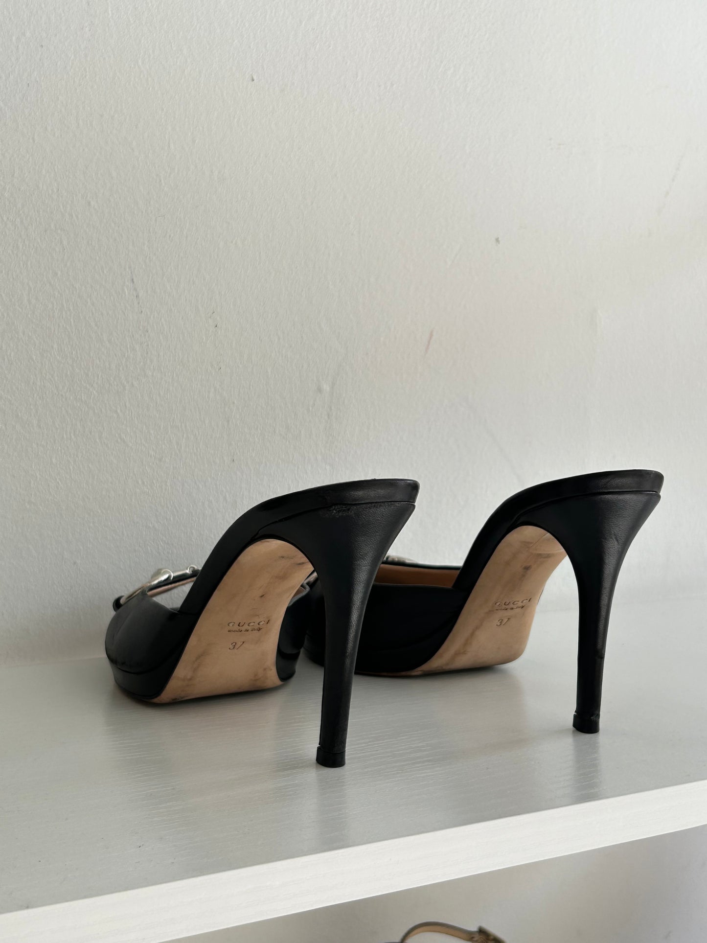 Gucci Black Leather Kitten Heels