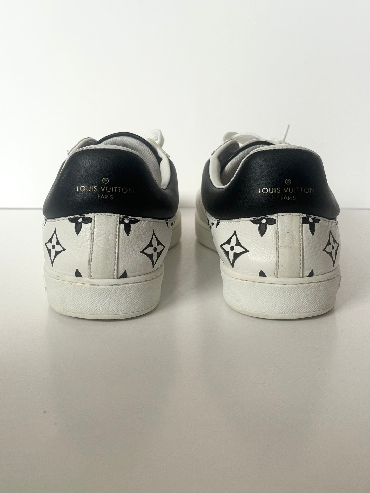 Louis Vuitton Mens Luxembourg White Sneakers