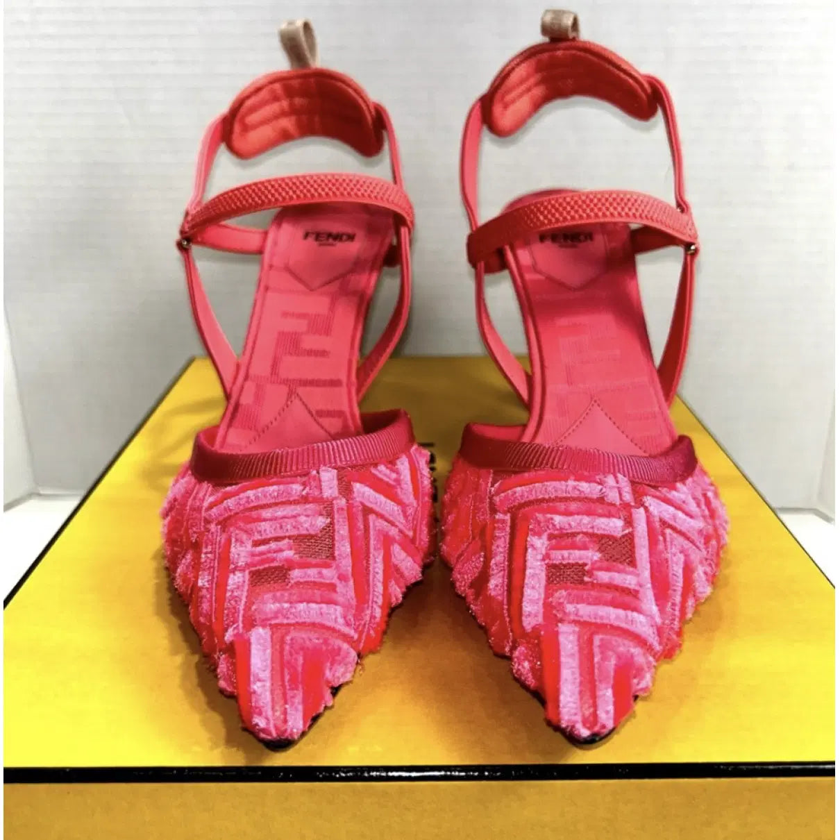 Fendi Colibri leather heels