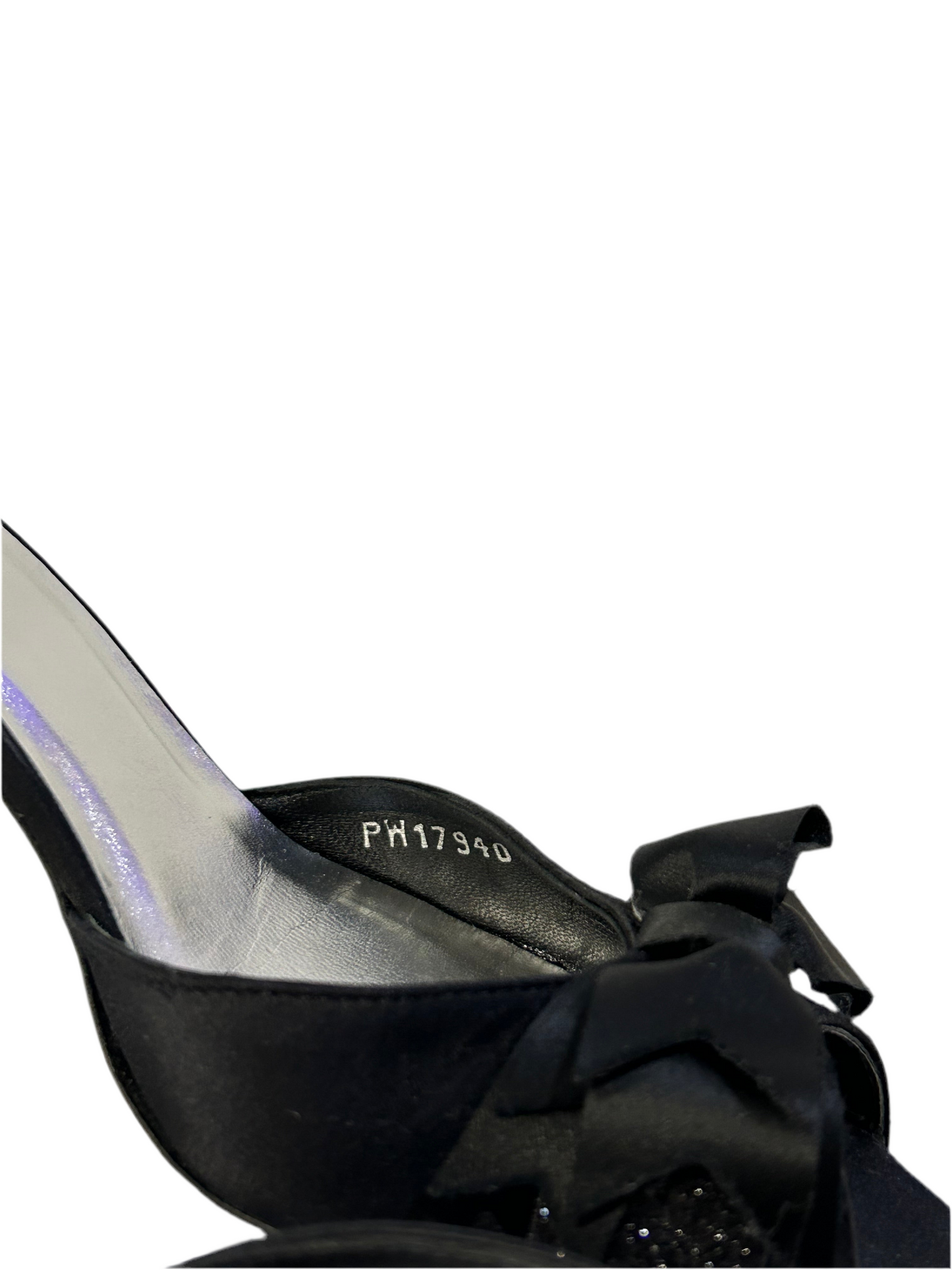 STUART WEITZMAN SATIN PEEP TOE BOW PUMPS 8.5