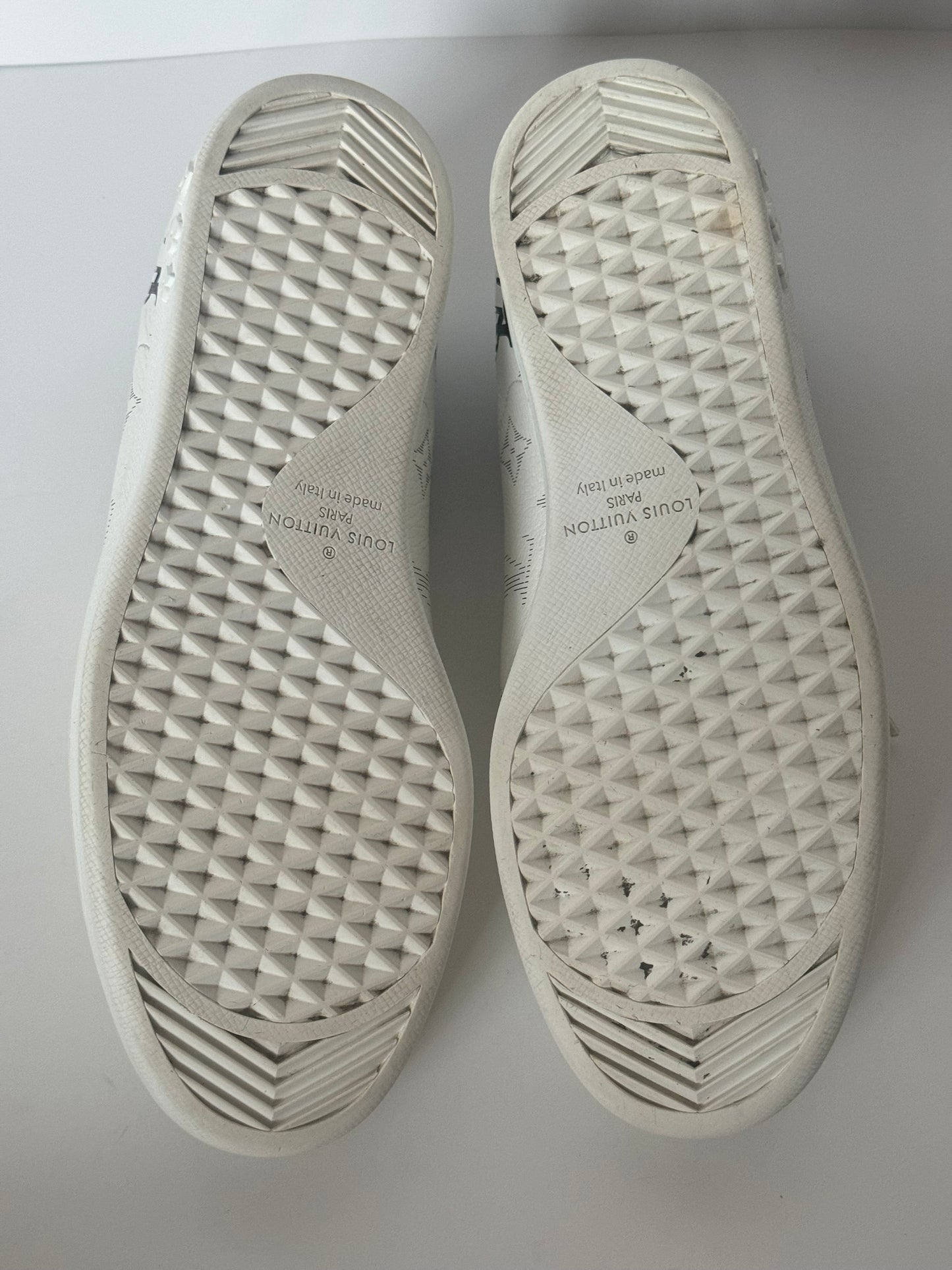 Louis Vuitton Mens Luxembourg White Sneakers