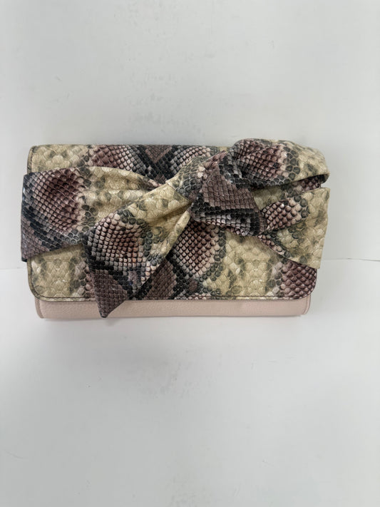 Pink snake textured clutch with bow