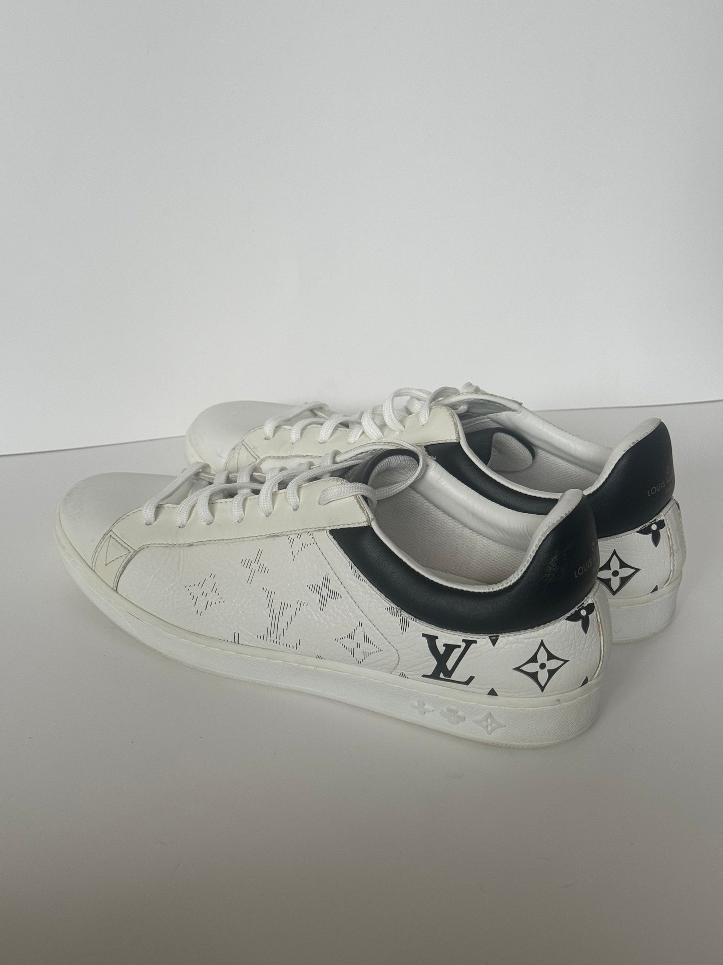 Louis Vuitton Mens Luxembourg White Sneakers